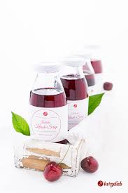 Seit Ich Denken Kann Sind Kirschen Fur Mich Eine Der Wundervollsten Fruchtsorten Ein Rezept Fur Kirsch Sirup Gab Kirschsirup Sirup Rezepte Kirschen Rezepte