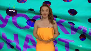 Arts & entertainment · tv show · tv channel. Albina Dzhanabaeva Russkij Chart Na Muz Tv 31 05 2019 Youtube