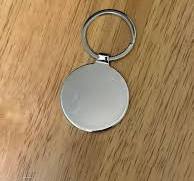 Engraving on zinc alloy key chains with Lumos?