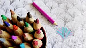 Karlbox Pensil Warna Karl Lagerfeld