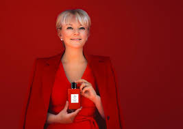 Jorgensen framed her campaign as an alternative to democratic and. Wie Jo Malone Ihren Weg Zuruck In Die Welt Der Dufte Eroberte