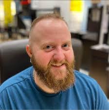 Scott Mohnkern's Instagram, Twitter & Facebook