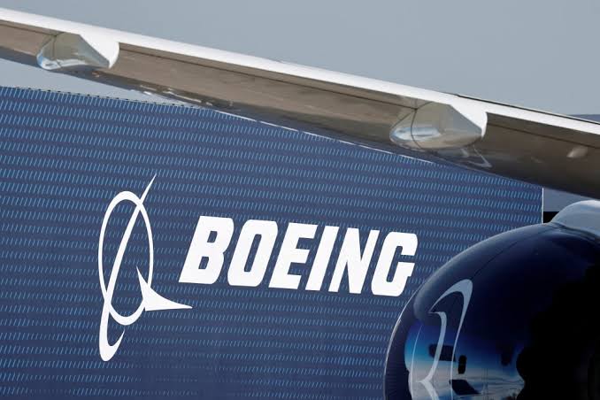 Boeing : après sept ans de retard, le 737 MAX 7 de Boeing décroche enfin sa certification