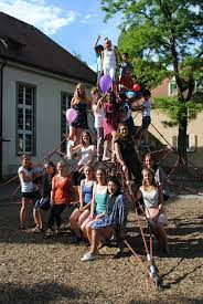 Heute um 7 uhr aus d … em buro. Salam Pestalozzi Grundschule