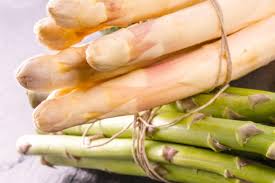 Spargel is sold in classes based on their diameter once cut (larger rated higher), how tightly their other common spargel recipes. Gruner Oder Weisser Spargel Was Ist Gesunder Geo