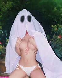 Jeedjad's Nude Photos gallery featuring 4 galleries of her secret desires