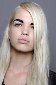 Top 10 Eyebrow Mistakes You Shouldn T Make Top Inspired Blonde Hair Dark Eyebrows Dark Eyebrows Blonde Eyebrows