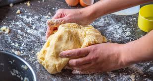 Nel raviolo aperto ciò a cui si assiste è soprattutto un ribaltamento dei ruoli: Il Raviolo Aperto Di Gualtiero Marchesi Segno Di Svolta Per L Alta Cucina Italiana Chef In Camicia