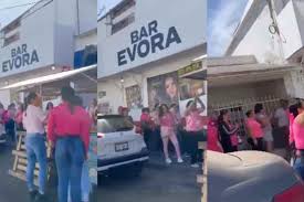 El Guayabo regala cerveza gratis por el Día Internacional de la Mujer | Luz  Noticias