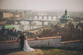 A Pre Wedding In Prague With The Lovely S S During Their Romantic Portrait Session The Best Prewedding Photography Europe Wedding Wedding Photo Inspiration