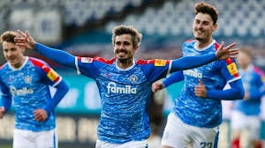 Bundesliga 2020/2021 live scores, final results, fixtures and standings on this page! 2 Bundesliga Holstein Kiel Zeigt Galavorstellung Und Zieht Dem Hsv Davon