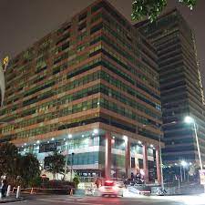 On the river bank, near the square, is the cais de sodré ferry terminal from which several ferries depart down the tagus river. Leisure Commerce Square Office In Petaling Jaya