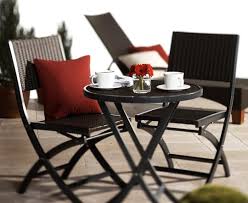 This lineup of furniture continues to look its best even after an assault of rain or heat. 10 Modern Bistro Sets For A Perfect Alfresco Dinner Eatwell101