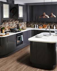 b q on twitter 2018 will be a golden era for metallic touches modernise your kitchen and make a statement with flashes of gold a glaze of glitter paint and some bold metallic touches modernise