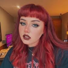 Ashley Hawk's Instagram, Twitter & Facebook