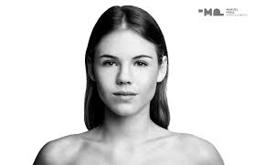 Test: Jazmina Frith Peña Fotografía: ManuelPeris Asistente de Fotografía:  Vir Gómez MUAH: Jaime Llorca Agencia: Again Agency Localizacion: Freestyle  Photo Studio, Castellón