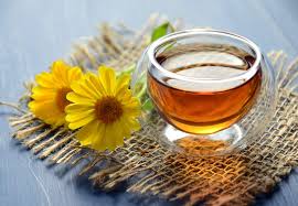 Ternyata teh herbal satu ini banyak manfaatnya, lho! Manfaat Teh Chamomile Untuk Tidur Yang Berkualitas