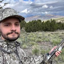 What waders are recommended for petite women?