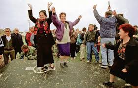 Serbian people on the internetpolitics (i.redd.it). Serbian People Dancing On Top Of A Wing Of The F 117 Nighthawk That Was Shot Down On March 27 1999 1000x641 Historyporn