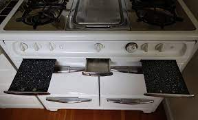 We did not find results for: A Guide To Satisfying The Burning Love For Midcentury Stoves