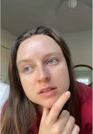 Alannah Bennett's Instagram, Twitter & Facebook