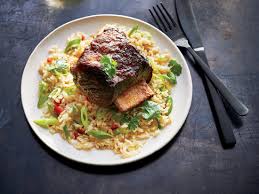 Flip, and cook the other side until browned as well, 2 minutes. Korean Style Short Ribs With Chile Scallion Rice Recipe Cooking Light