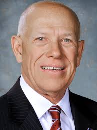 Michigan lawmaker charges $114,000 to credit cards, reports little