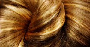 La boîte de 120 g + 54 ml 12,19 € / pièce. Balayage Miel Passez Aux Cheveux Et Meches Couleur Miel