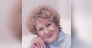 Connie Nadeau's Instagram, Twitter & Facebook