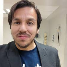 Es muy evidente que en Morena ya ven con preocupación la posible  candidatura de Gustavo Macalpin y al menos la diputada Michelle Tejeda ya  le ha dedicado varios videos al seudo comunicador.