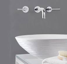 Tough as tile brush on epoxy is a high gloss porcelain repair product used to refinish tiles sinks and bathtubs. Paint And Resin For Painting Tiles Trendy Home Decorations