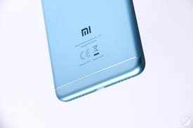 2.first connect usb cable to phone only and place phone on. Test Xiaomi Redmi 5 Notre Avis Complet Smartphones Frandroid