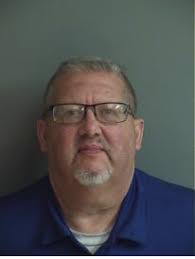 Des Moines man accused of inappropriately touching 3 girls