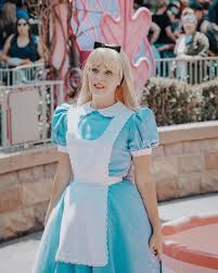 Rápido y barato y como ves queda precioso!!!vídeo vlog de diy, manualidades, costura. Pinterest Disfraz Alicia En El Pais De Las Maravillas Piratamorgan Com Disfraces En Carnaval Alicia En El Pais Imagenes De Alicia Alicia En El Pais De Las Maravillas Dibujo Del