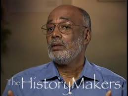 Leon DeCosta Dash's Biography