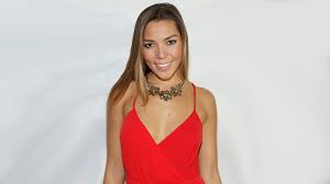 Hija del cantante de rock and roll y actor enrique guzmán y de la actriz mexicana silvia. Frida Sofia La Hija De Alejandra Guzman Se Hizo Cirugias Esteticas Telemundo