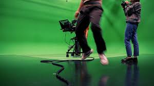 voices out my window I love them you don't? the voices stop and then I'm  all alone if you heard them maybe you would know the sound they make like  spinning gold