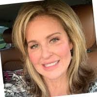 Roxanne Regalado's Instagram, Twitter & Facebook