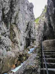 Abstieg über den schafsteig und durch die höllentalklamm. Outdoor Blog Wandern Best Mountain Artists Trekking Wanderungen Hollentalklamm Und Hupfleitenjoch Wanderung Garmisch Partenkirchen