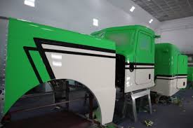 How Much Does Semi Truck Painting Cost