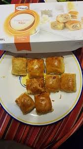 Campur semua bahan a, uleni. Pisang Bolen Enak Ulasan Amanda Brownies Kukus Jakarta Indonesia Tripadvisor