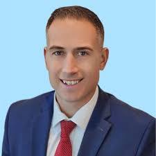 Travis Valdovinos's Instagram, Twitter & Facebook