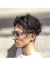スパイラルパーマ ランダムパーマ 2ブロック メンズパーマ l019228901 ヘアー アイス ルーチェ hair ici luce のヘアカタログ ホットペッパービューティー メンズパーマ スパイラルパーマ メンズ メンズ ショート パーマ