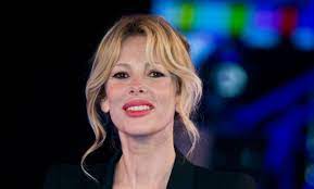 Alessia marcuzzi rassicura i fan: Slightly Positive Covid Alessia Marcuzzi Clarifies Archyworldys