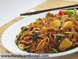 Berikut petunjuk lengkap cara membuat masakan mie goreng enak namun demikian sebenarnya resep mie goreng menggunakan bahan bahan sayuran dan bumbu dapur sederhana dan tidak. Resepi Mee Goreng Mamak Special Paling Sedap Basah Penang Asli Pedas Vegetarian Azie Kitchen Mat Gebu Malaysian Food Food Cooking