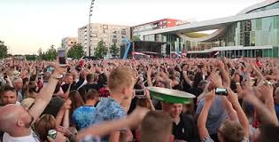 Fc emmen stadion nog niet helemaal af. Warum Ganz Europa Uber Den Aufstieg Des Fc Emmen Sprach Vfl Germania Leer Fussball