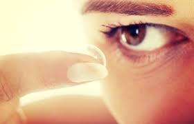 Il ne doit pas être utilisé avec une solution de peroxide. La Faq Des Lentilles De Contact Le Guide De La Vue