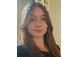 Abigail Elder's Instagram, Twitter & Facebook