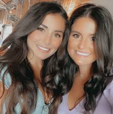 Julia Mallozzi and Kieran Aab's Wedding Website