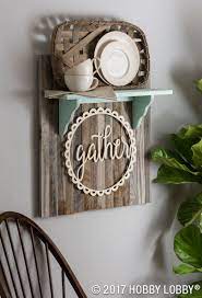 45 Charming Farmhouse Wall Decor Ideas To Add Some Rustic Flair To Your Blank Walls Wall Decor Design Decor Pallet Home Decor